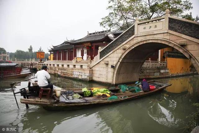 迷雾世界